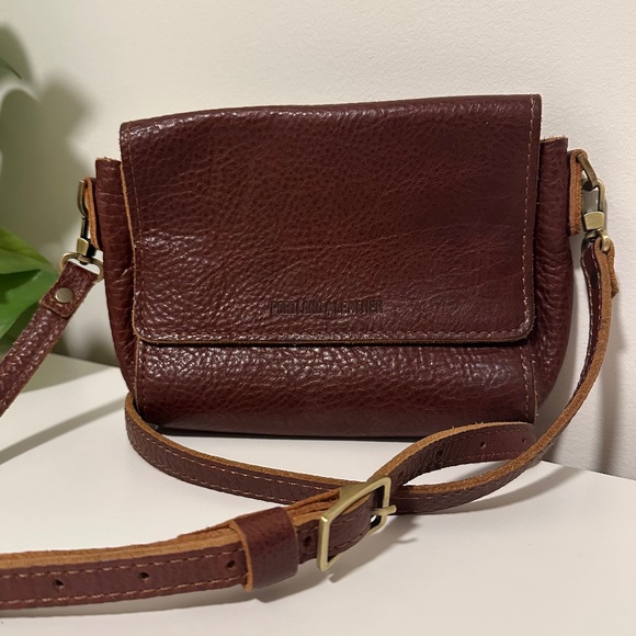 Portland Leather Handbags - Portland Leather Metro Crossbody bag Mini, Nutmeg
